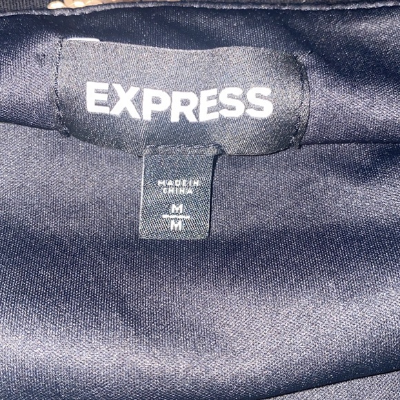 Express Sequin Mini Skirts  (set of 3) - Picture 4 of 10